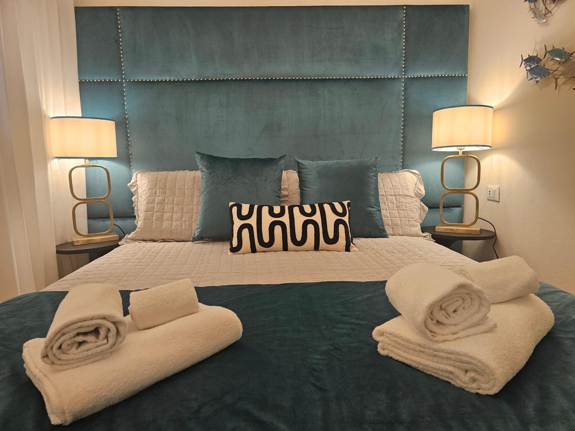 "Burlamacca" Luxury Apartment Viareggio Exteriör bild